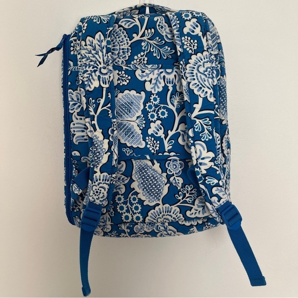 Vera Bradley Blue Paisley Backpack White School Adult Teen College Laptop Pocket - Picture 2 of 14